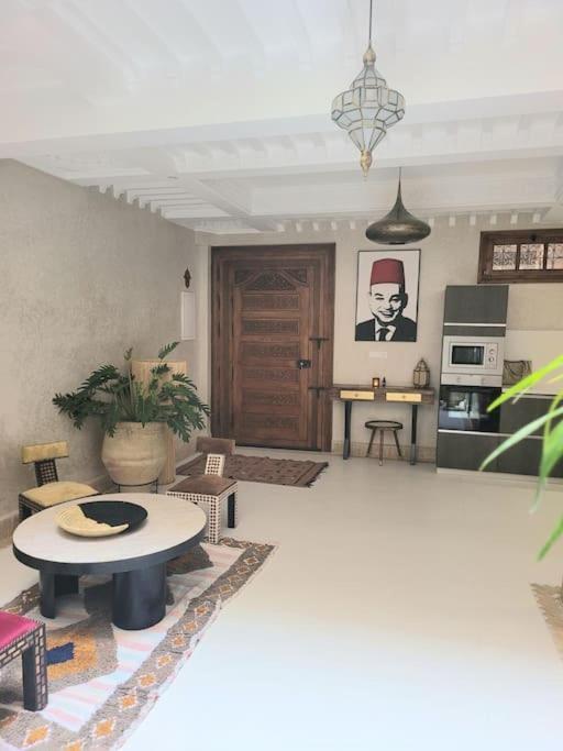 Riad Isahiac Avec Piscine En Exclusivite 마라케시 외부 사진